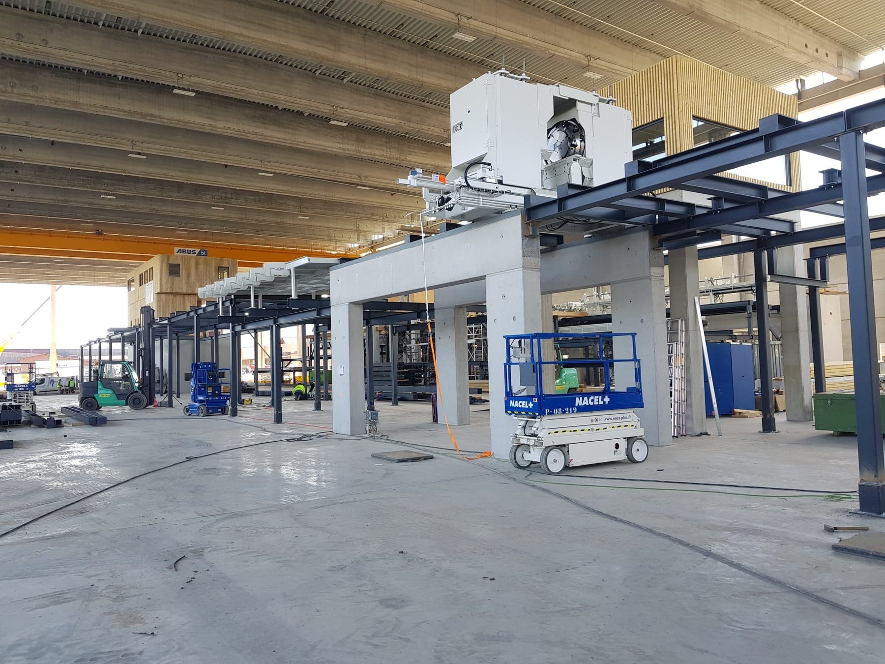 Produktionshalle mit Stahlkonstruktion